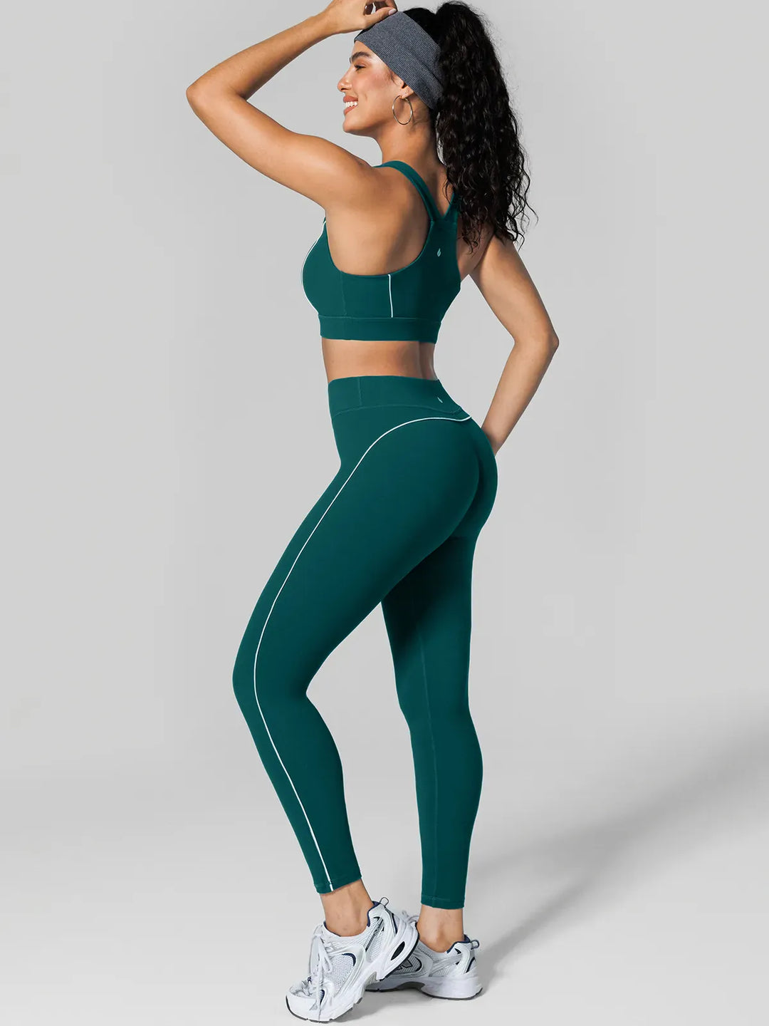 Contrast Color Wide Strap Bra Tummy Control Leggings Set