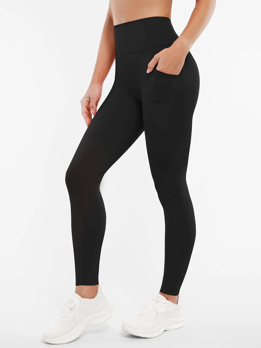 A model wearing a BRXL® BrxlZero™ High Rise Buttery Soft Yoga Leggings in Black / XS
