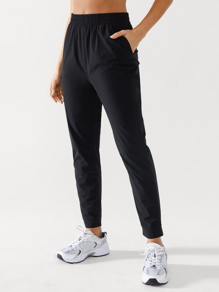 Women's Tapered Pants with Side Pockets