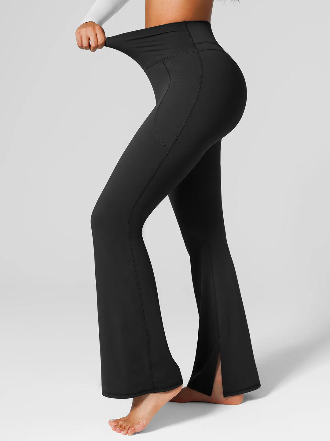 High Rise Flared Side Pockets Scrunch Leggings