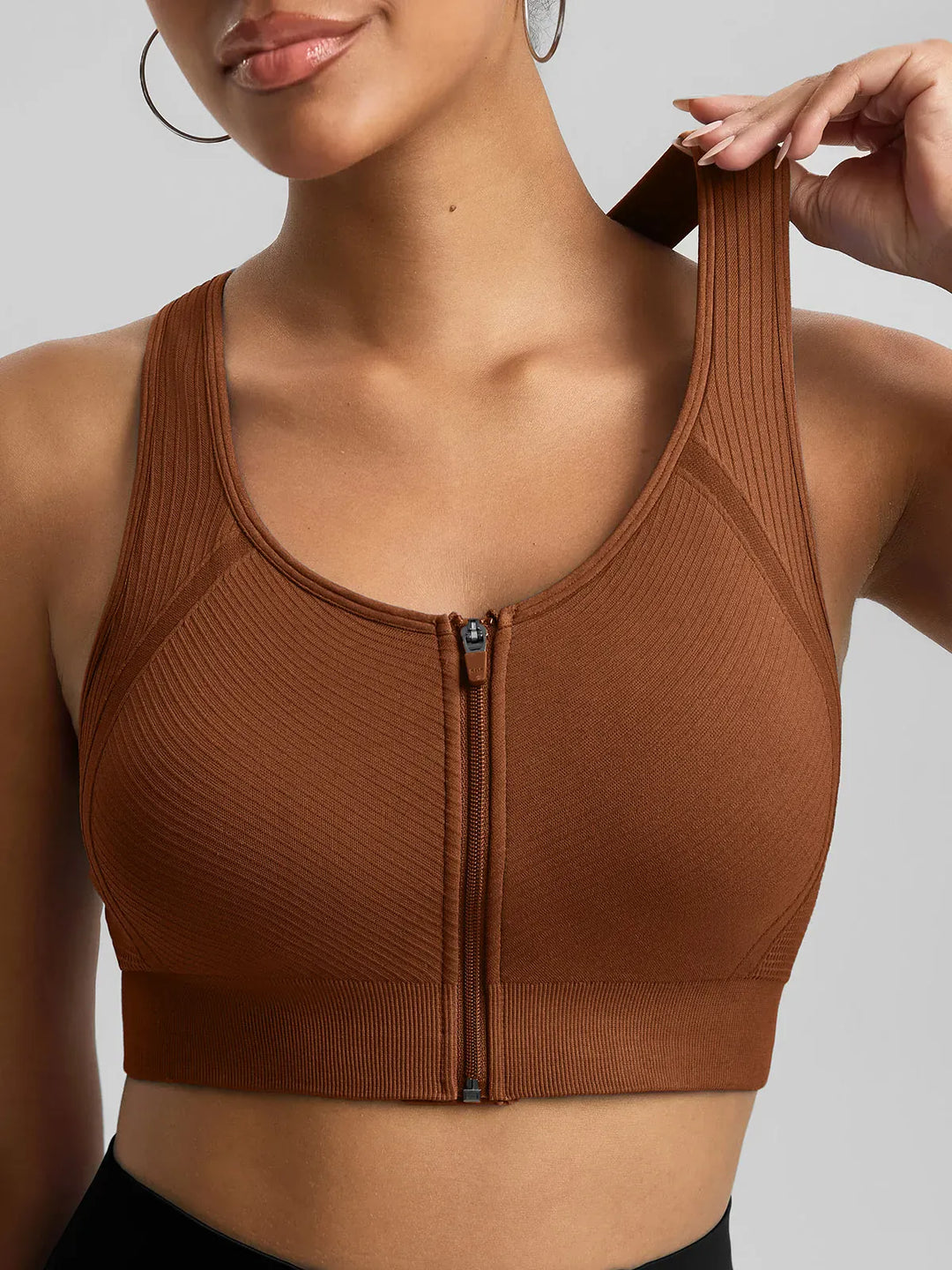 BrxlGrit™ Seamless Front Zip Racerback Medium Support Sports Bra