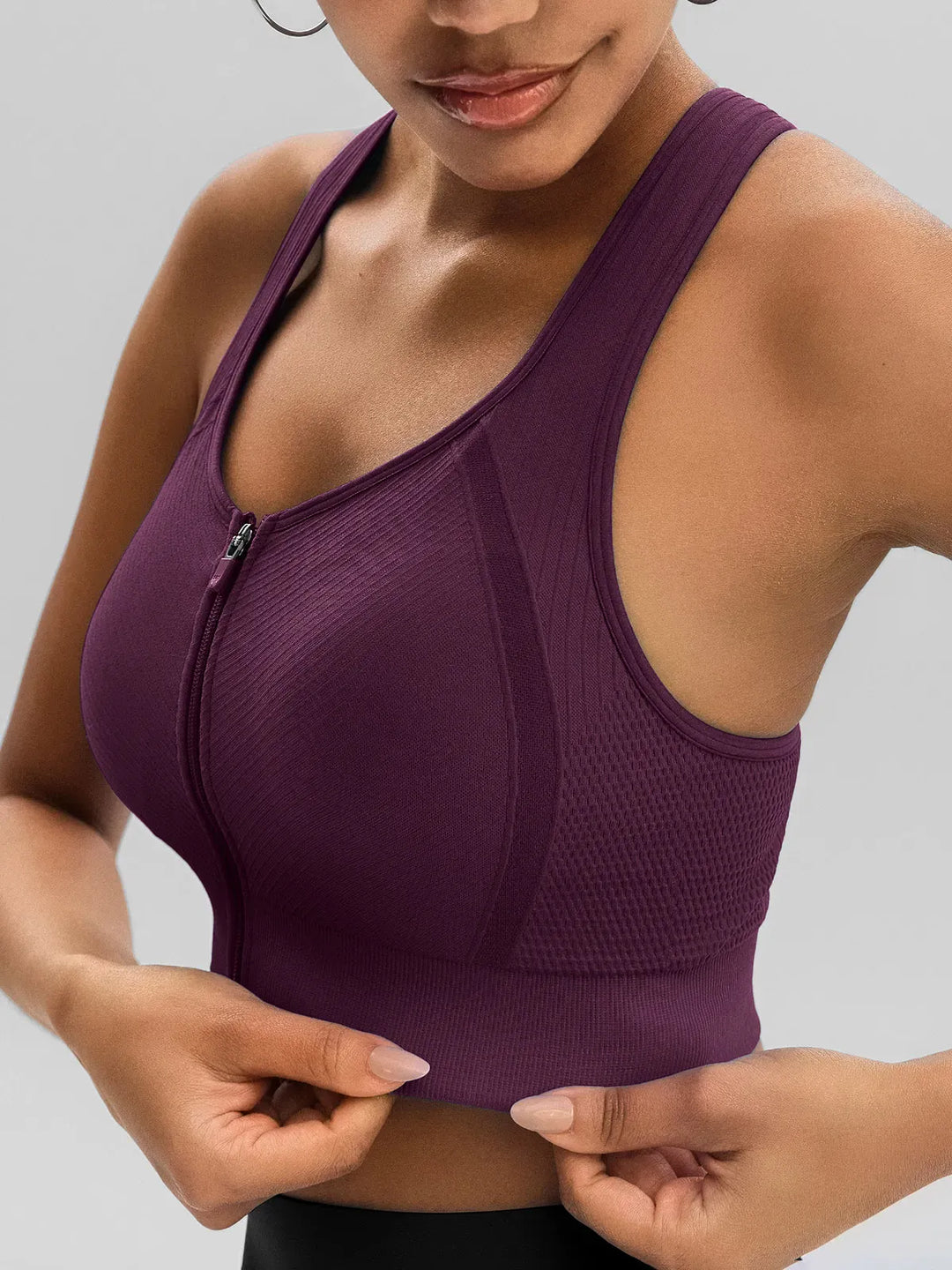 BrxlGrit™ Seamless Front Zip Racerback Medium Support Sports Bra