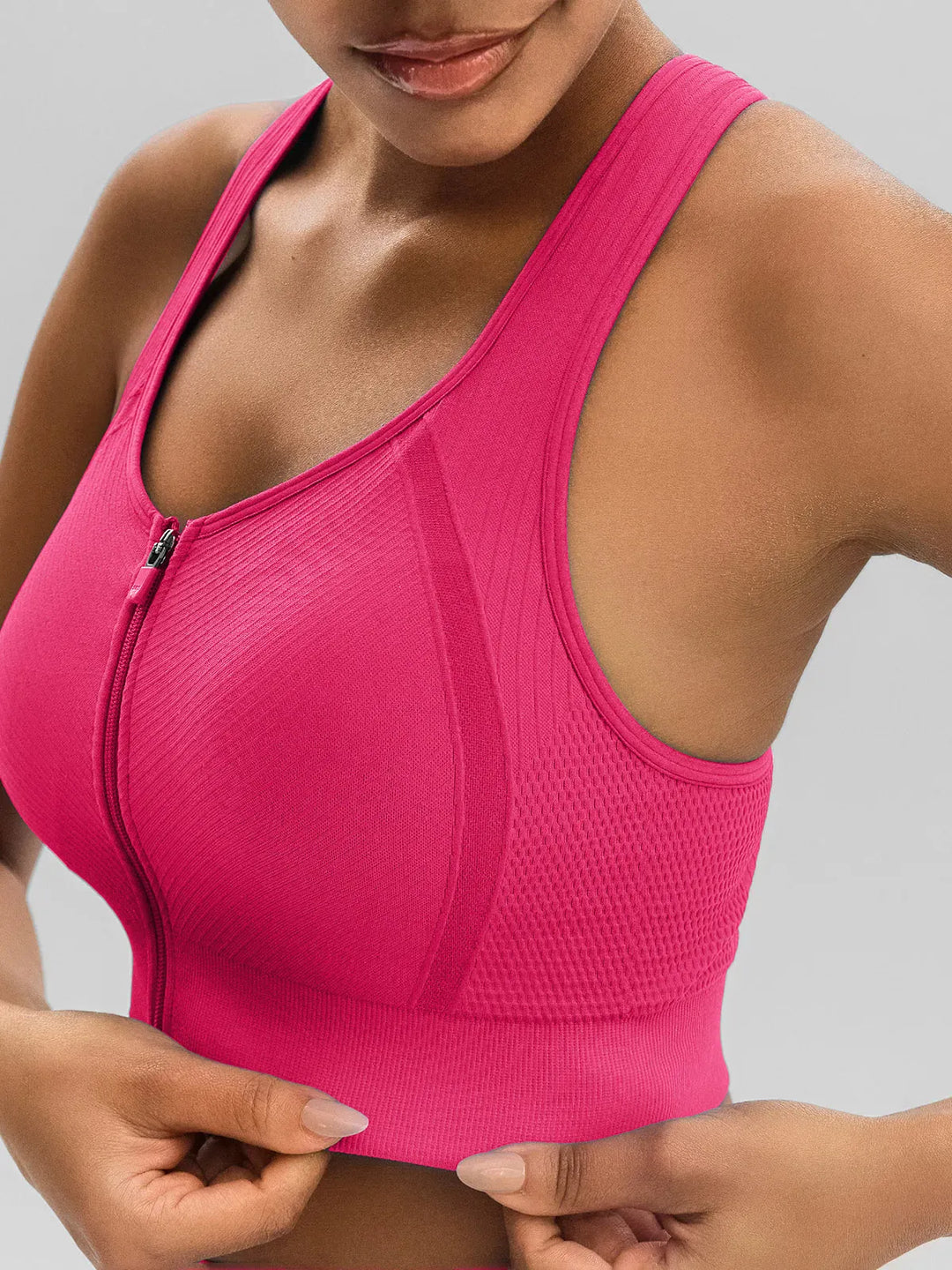 BrxlGrit™ Seamless Front Zip Racerback Medium Support Sports Bra