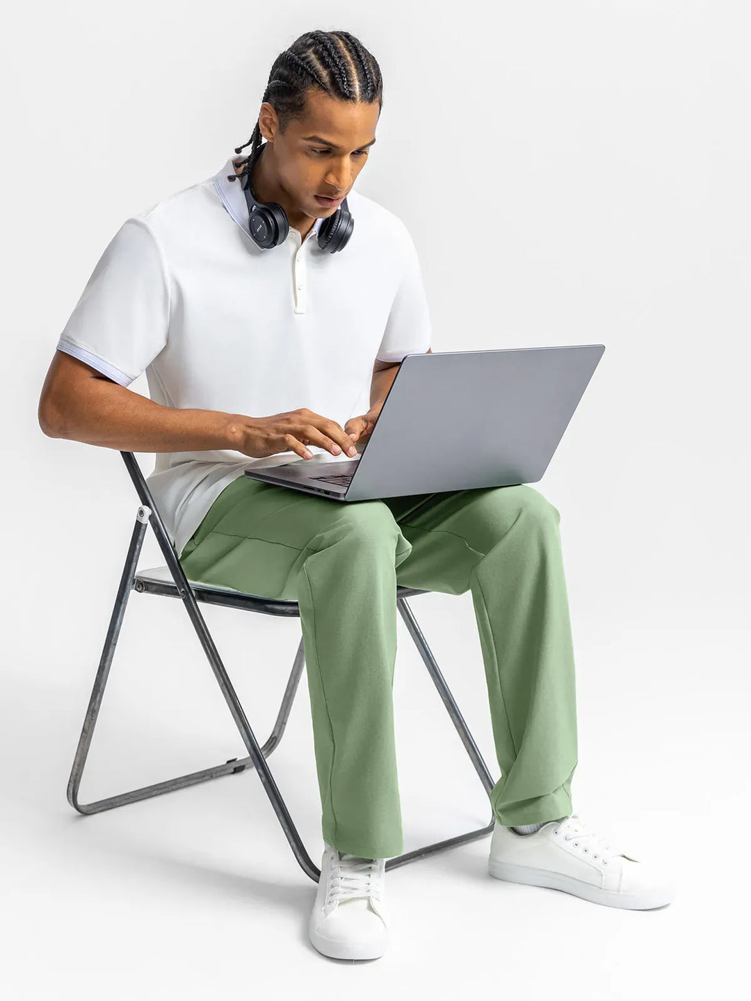 BrxlMen™  Stretch Slim Fit Quick Dry Golf Pants with Pockets