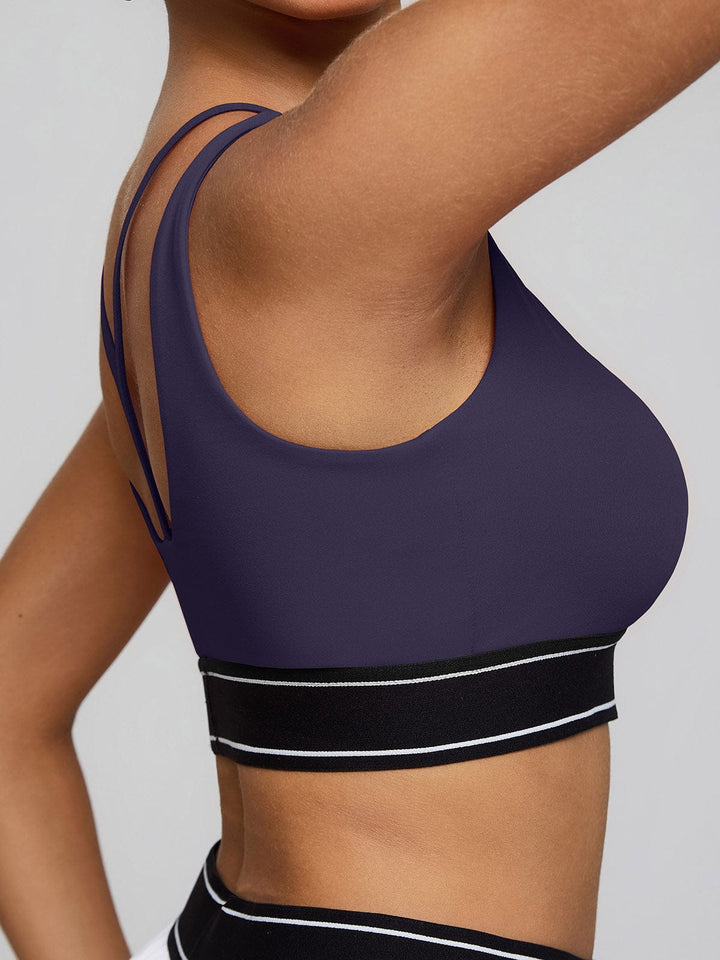 Contrast 2-in-1 Mesh Bra Flowy Shorts Running Set