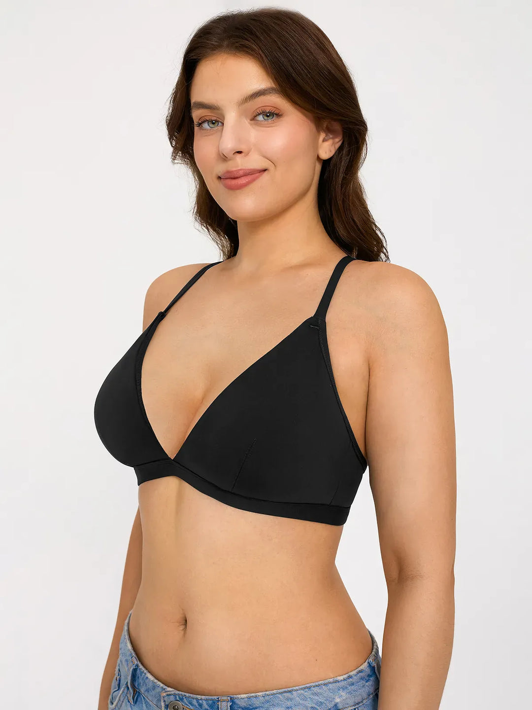 A model wearing a BRXL® Convertible Strap Supportive Sports Bra in