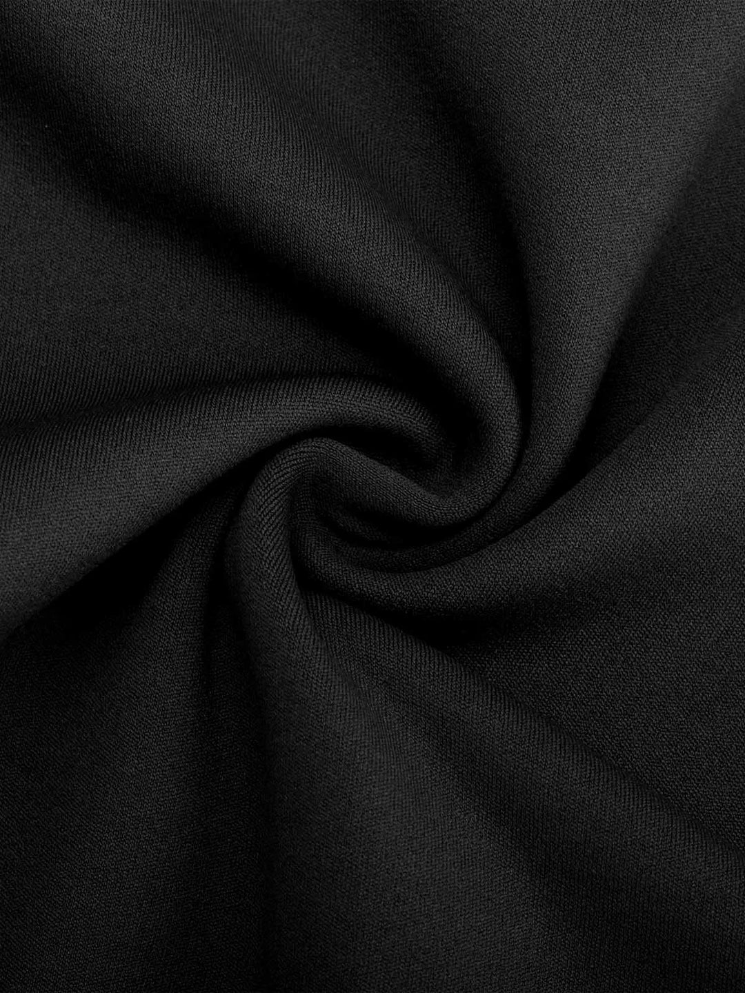 A model wearing a BRXL® Crossover Butt Lifting Side Pockets Running Leggings in