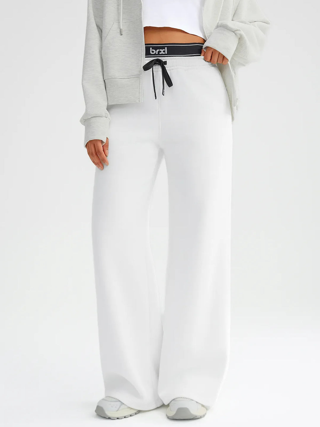 A model wearing a BRXL® Double Waistband Drawstring Mid-Rise Straight-Leg SweatPants White / XS