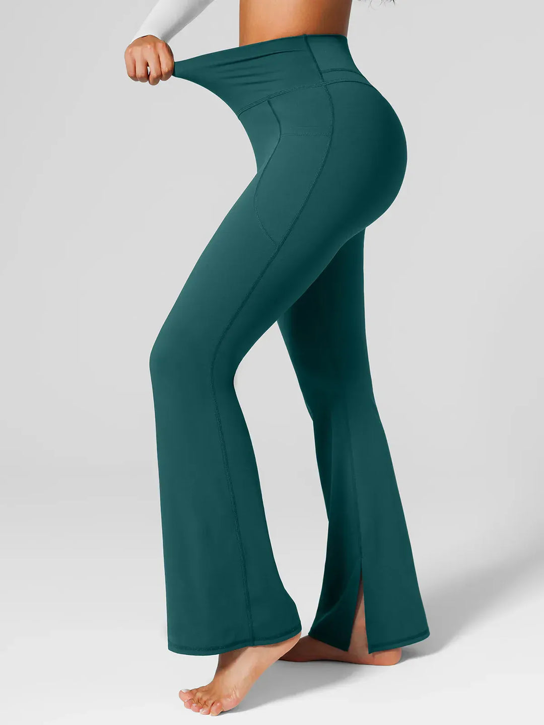 High Rise Flared Side Pockets Scrunch Leggings