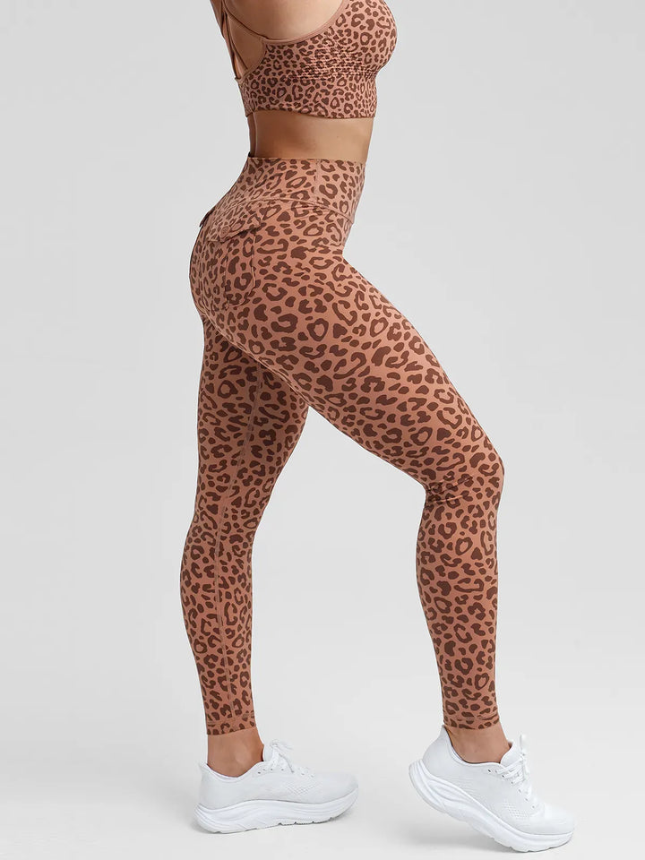 High-Waisted Hidden Scrunch Leggings with Cargo Pockets