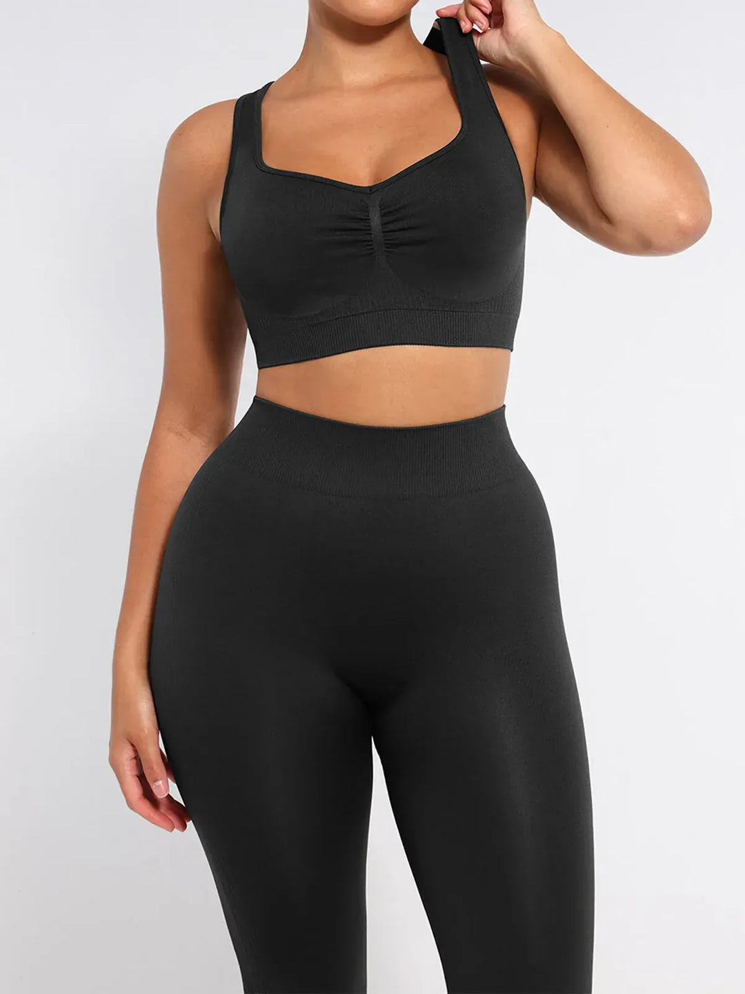 Seamless Bust Support Racerback Sports Bra with Removable Cups