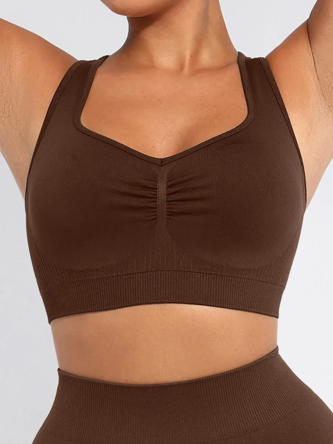 Seamless Bust Support Racerback Sports Bra with Removable Cups