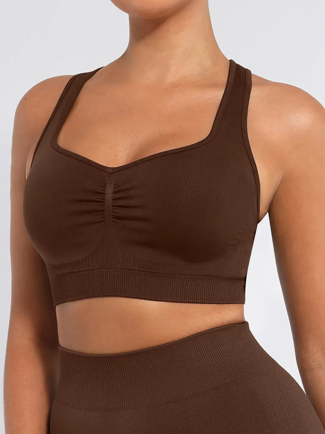 Seamless Bust Support Racerback Sports Bra with Removable Cups