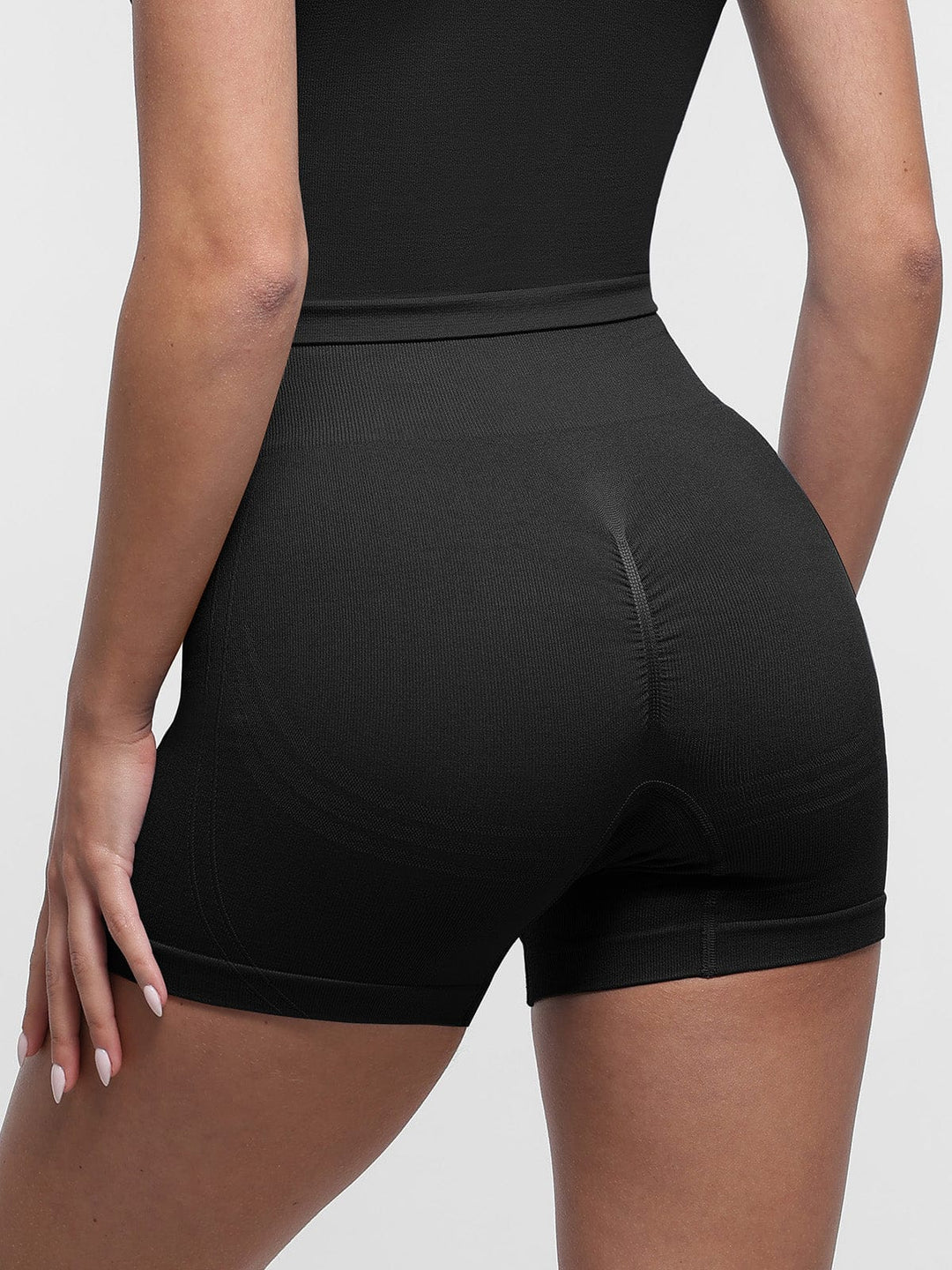 Seamless High-Waisted Scrunch Butt Yoga Shorts