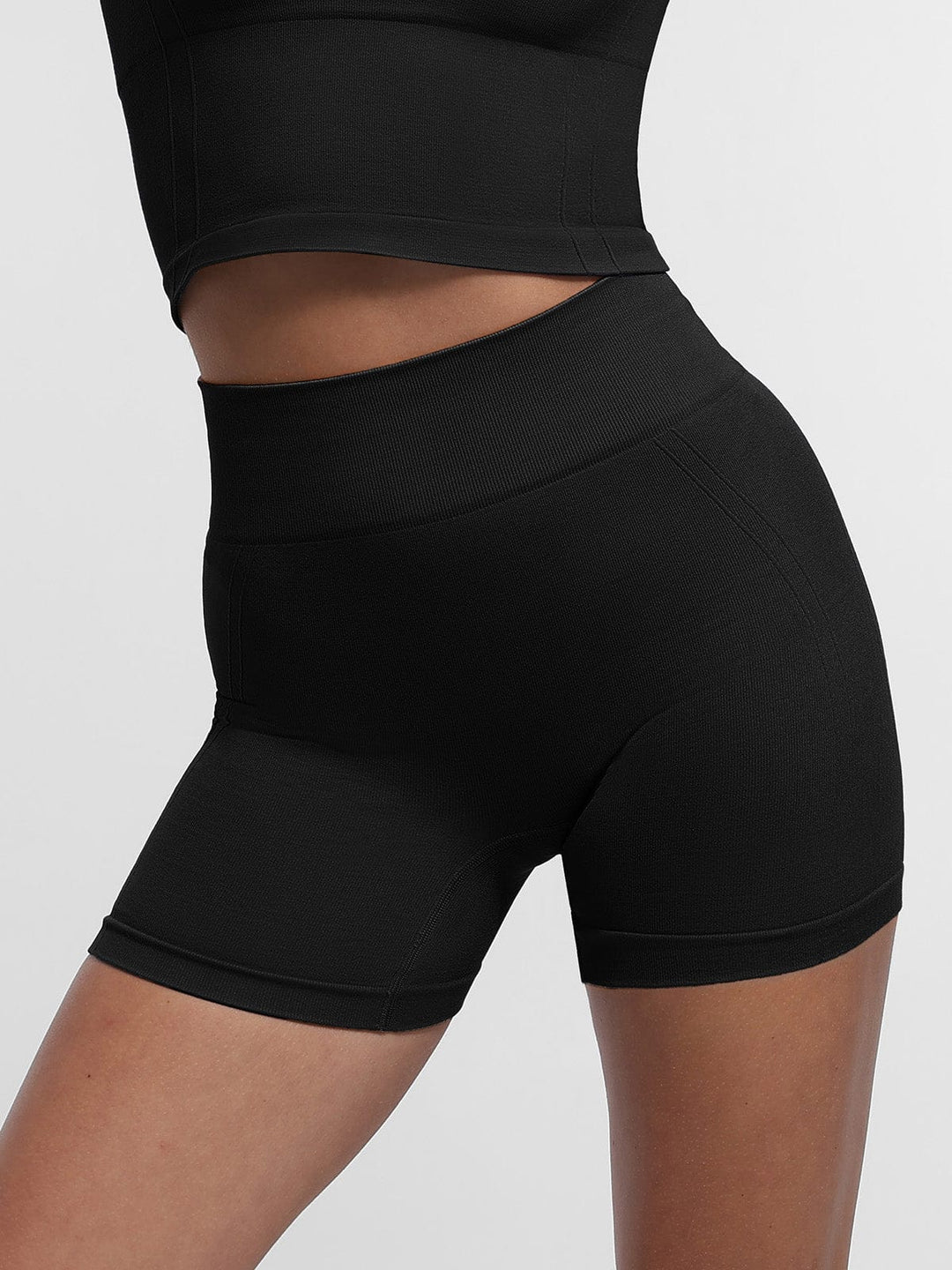 Seamless High-Waisted Scrunch Butt Yoga Shorts