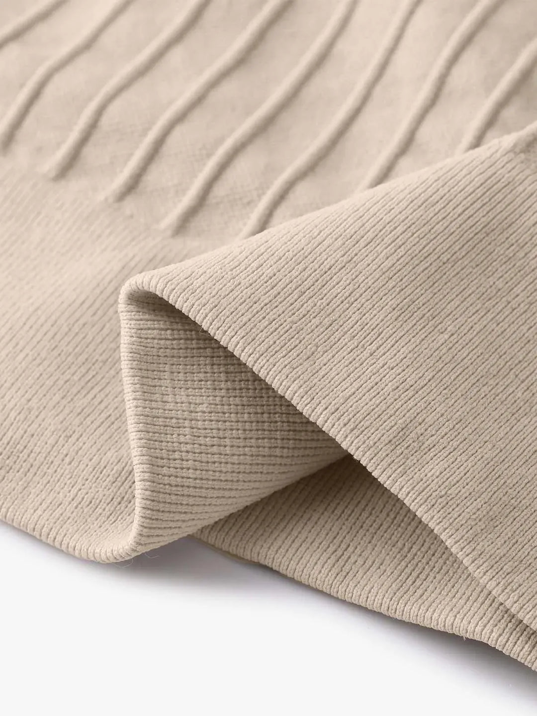 A model wearing a BRXL® Seamless Scoop Ribbed Sports Bra