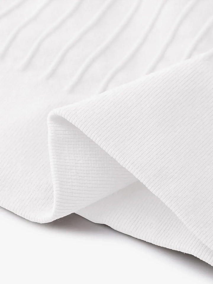 A model wearing a BRXL® Seamless Scoop Ribbed Sports Bra