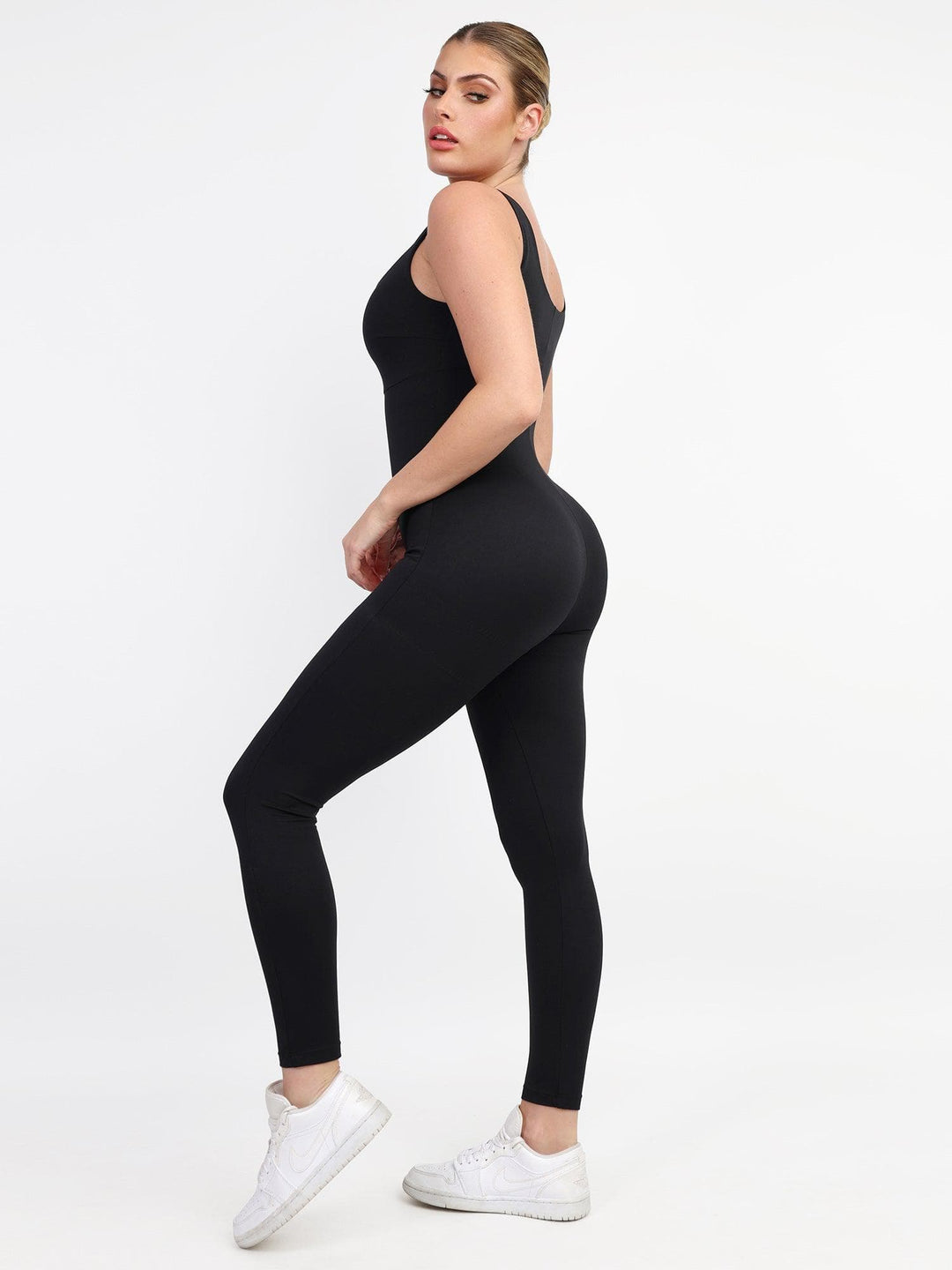 popilush-built-in-shapewear-thigh-slimming-workout-jumpsuit-yoga-activewear-sports-jumpsuit-33019852718256.jpg